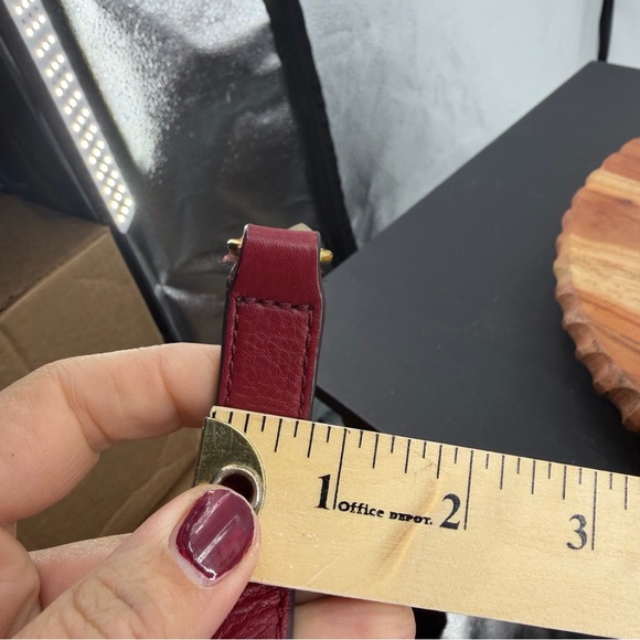 Fossil Gold Key Fob Bag Charm with Red Leather shoulder Strap replacement - Picture 4 of 5